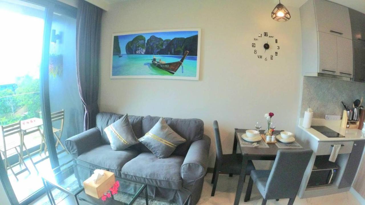 B202-hi-ended Sea View 1 Bedroom At
