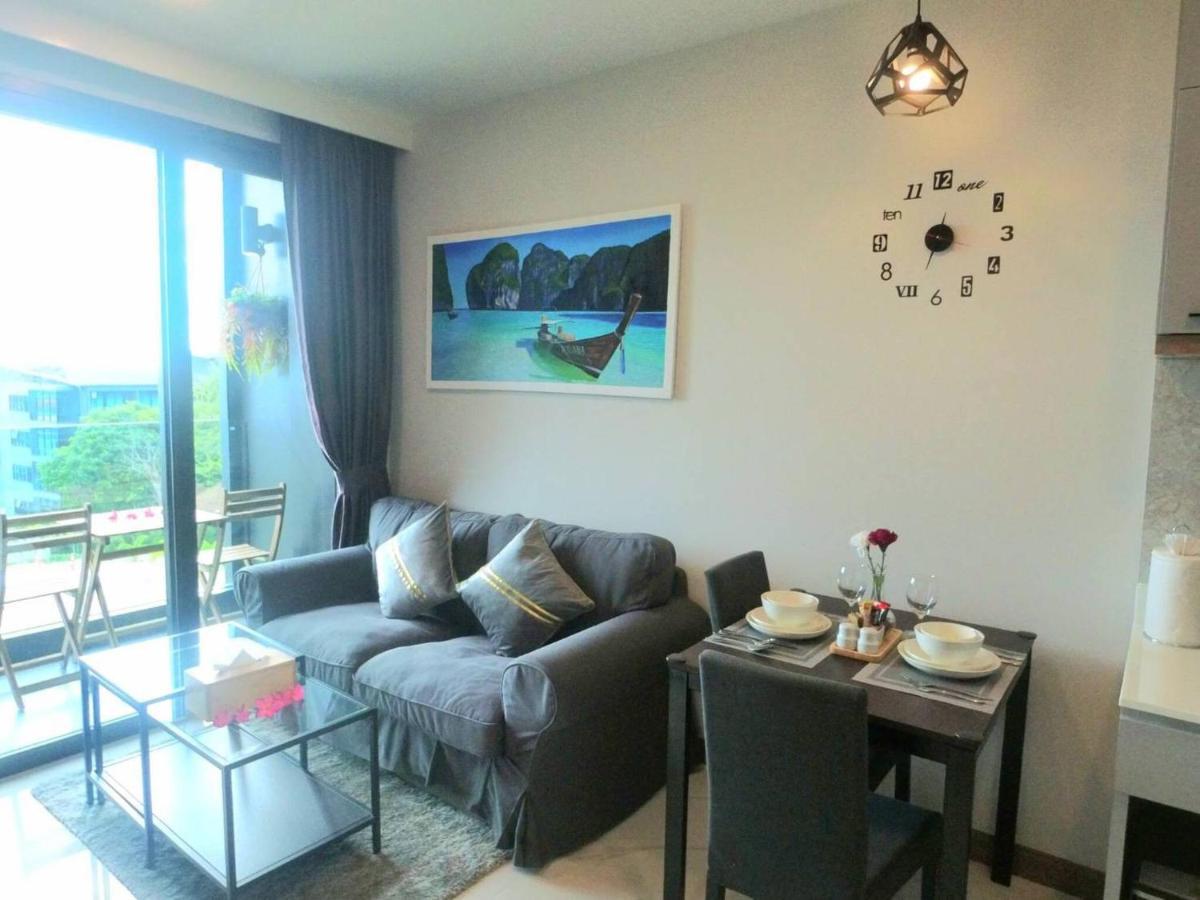 Apartment B202-hi-ended Sea View 1 Bedroom At